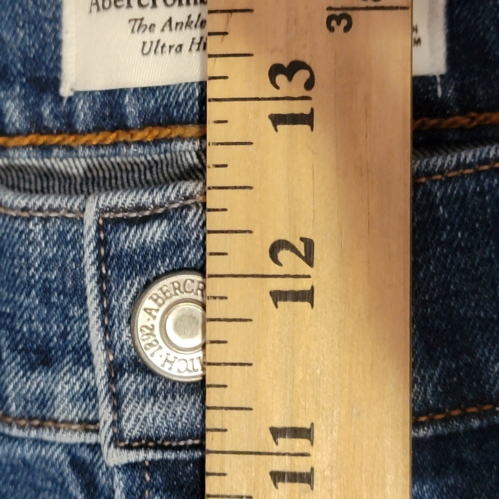 Abercrombie Fitch Ultra High Rise‎ Ankle Straight Jeans Women 32 Distressed Blue - Picture 5 of 11